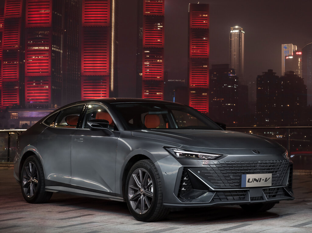 Changan UNI-V